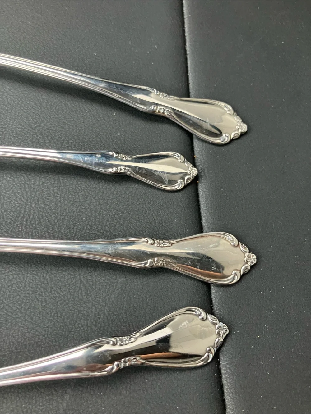 Oneida Oneidacraft Deluxe CHATEAU Stainless Flatware 4 SERVING PIECES